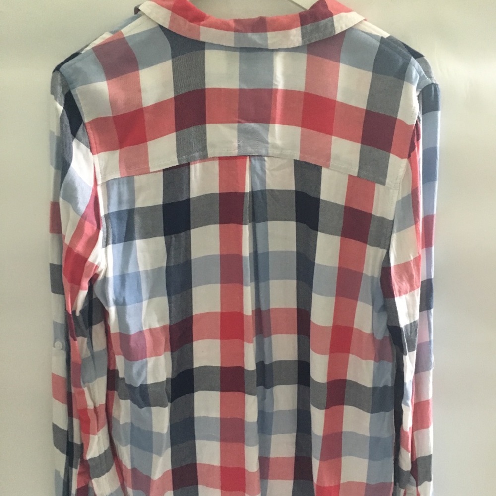 SO button down - Picture 2 of 2